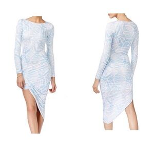 NWT Guess Twist wrap dress in ombré boa blue | size medium